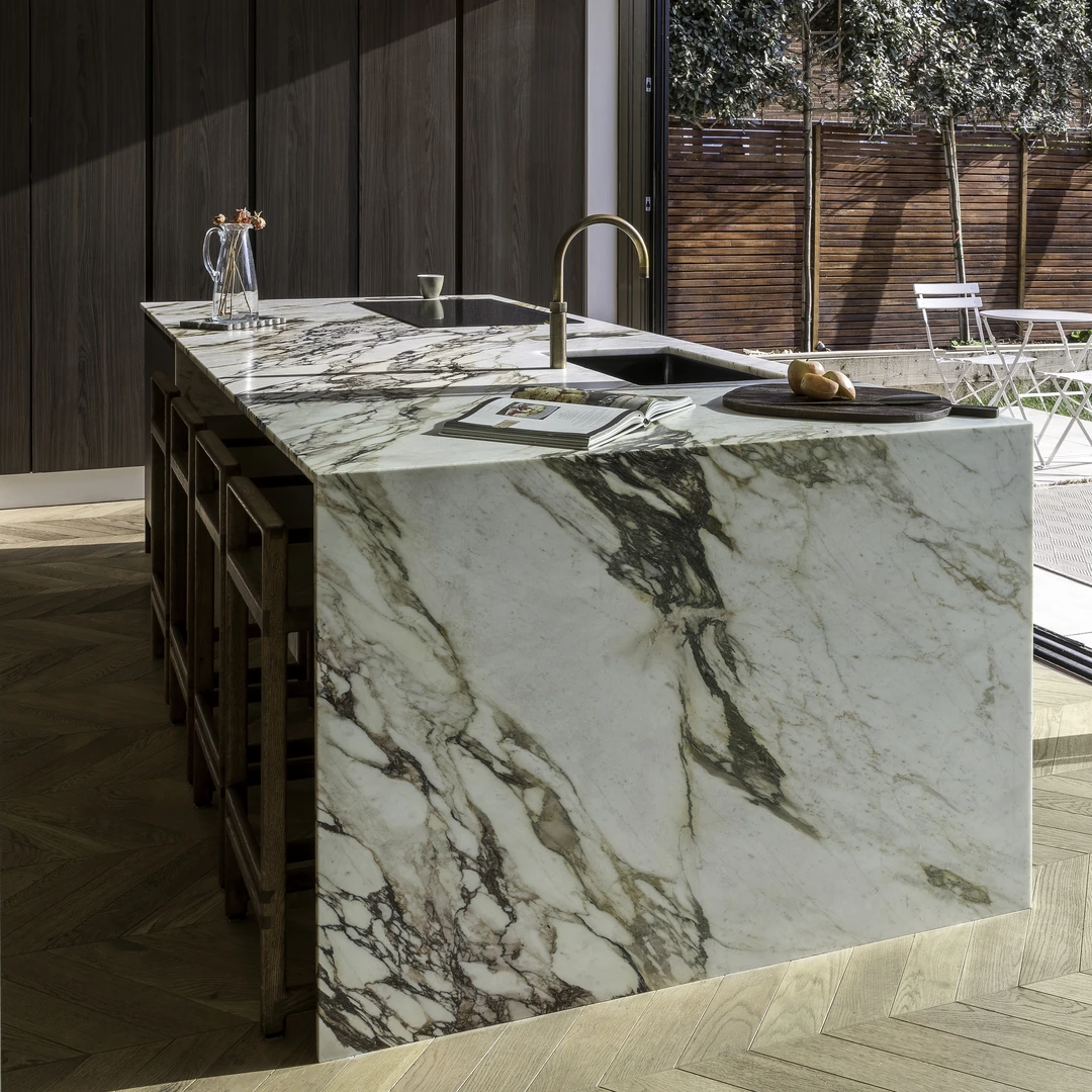 Kitchen project by Urban Kitchens & Interiors in North London